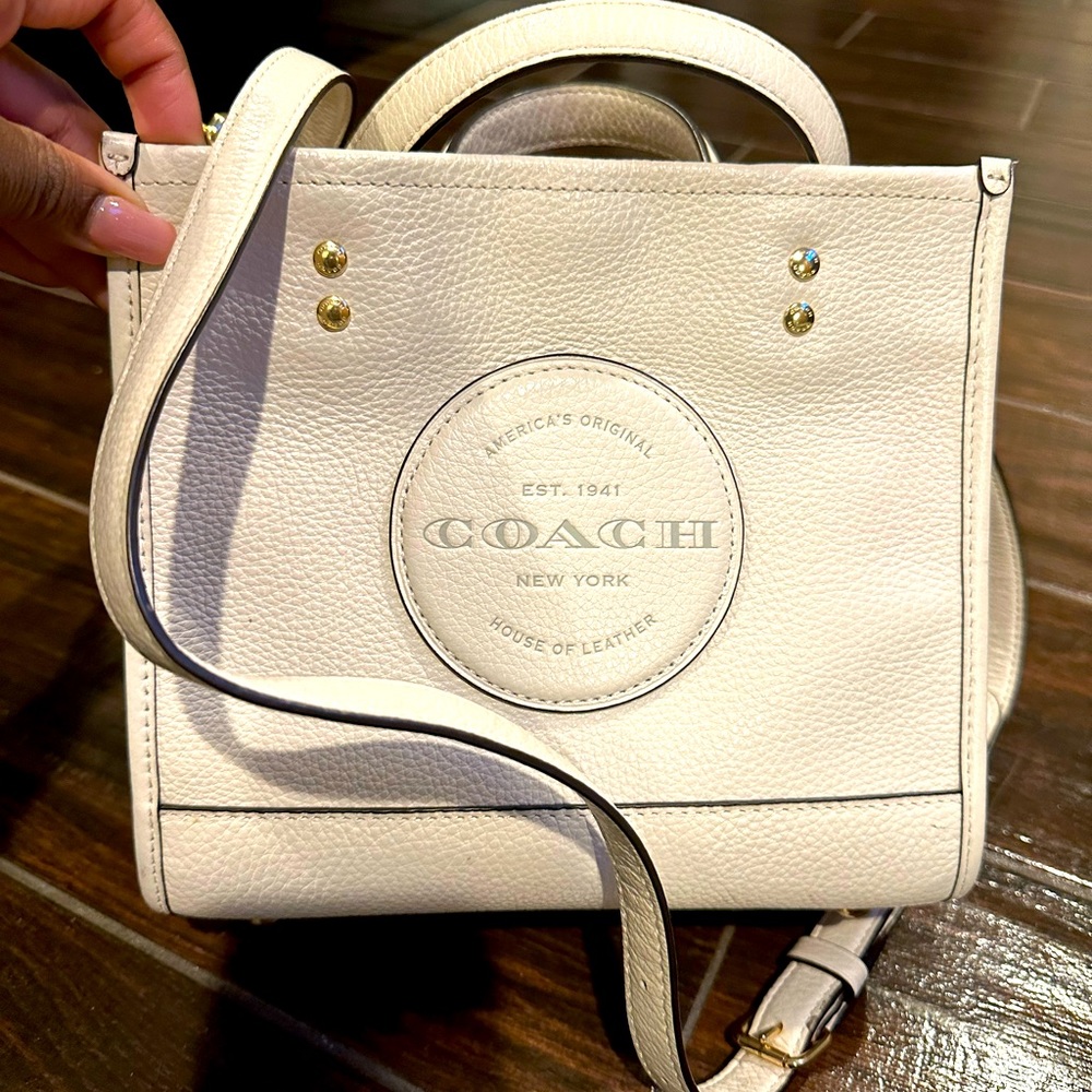Coach Dempsey tote